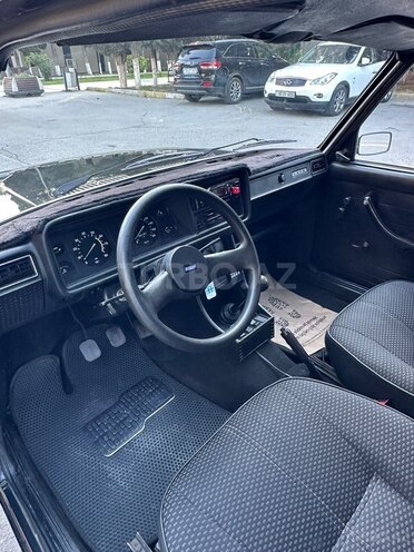 LADA (VAZ) 2107-11