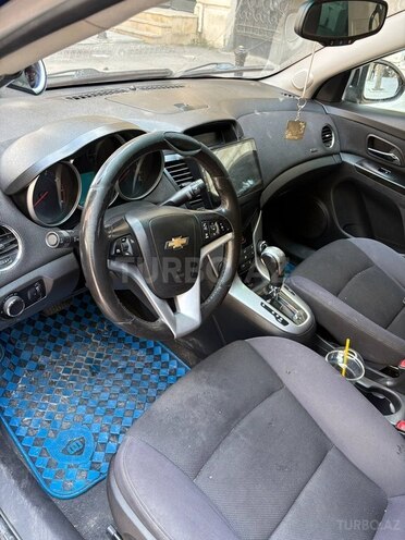 Chevrolet Cruze-8
