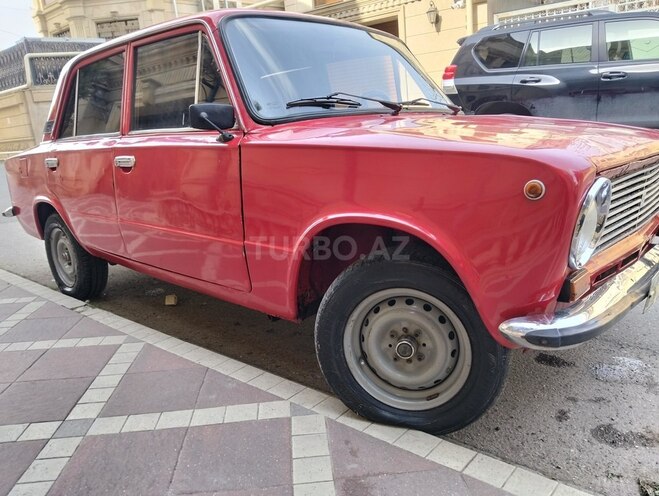 LADA (VAZ) 21011-4