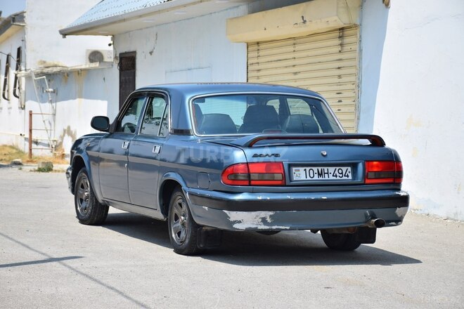 GAZ 3110 "Volga"-5