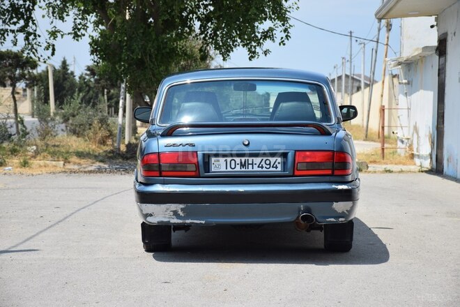 GAZ 3110 "Volga"-4