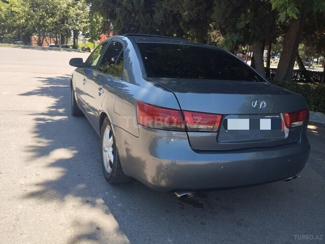 Hyundai Sonata-7