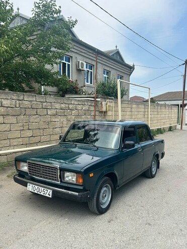 LADA (VAZ) 2107-2