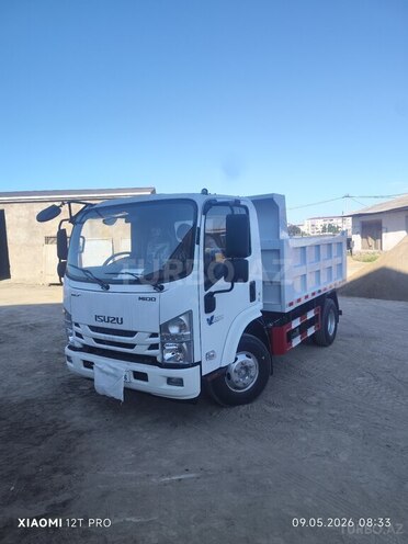 Isuzu ELF-1