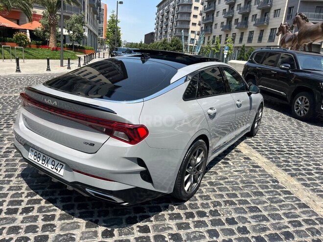 Kia K5-4