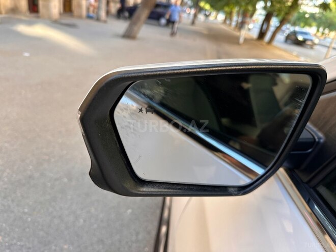 Chevrolet Equinox-13