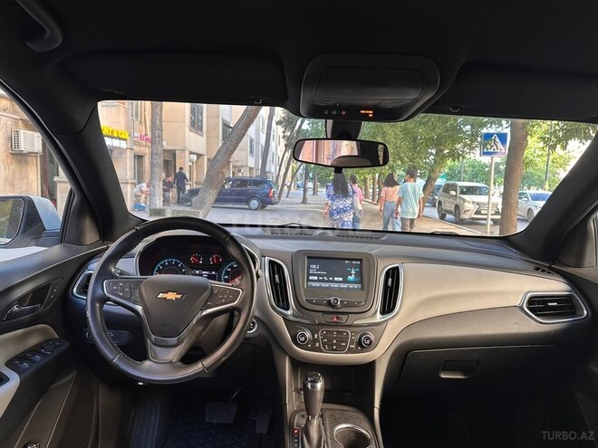 Chevrolet Equinox-11