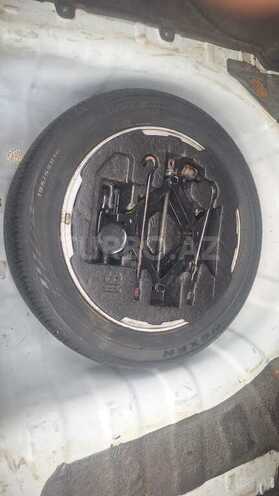 Hyundai Accent-8
