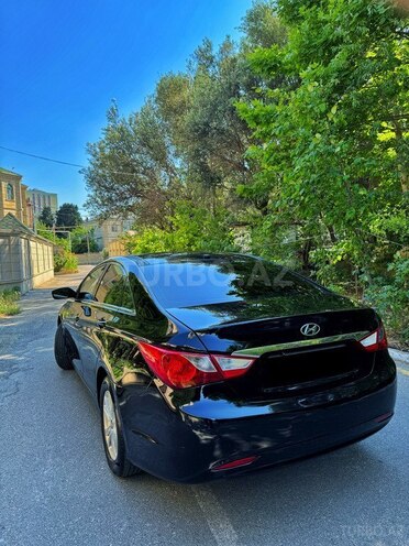 Hyundai Sonata-7