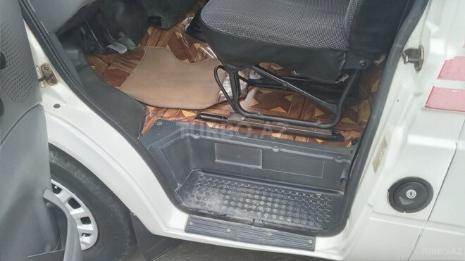 Ford Transit-11