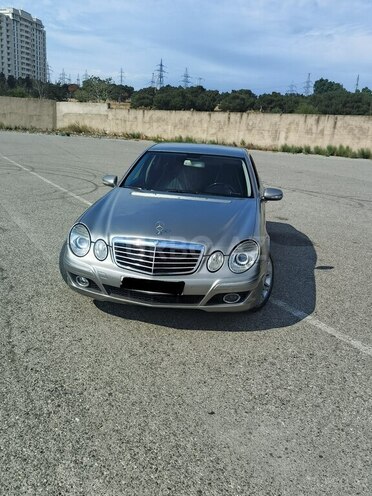 Mercedes E 220-3