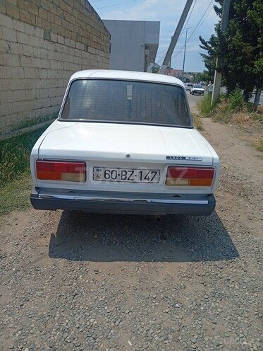 LADA (VAZ) 2107-2