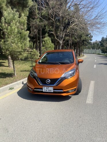 Nissan Note-5