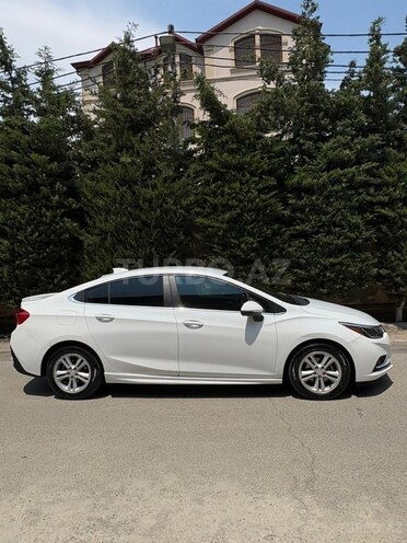 Chevrolet Cruze-8