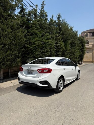 Chevrolet Cruze-4