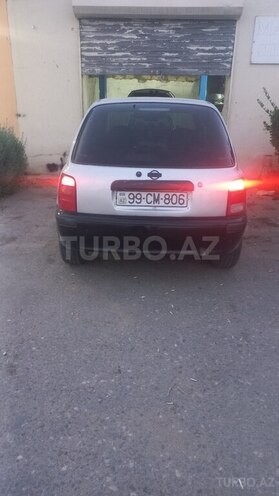 Nissan Micra-4