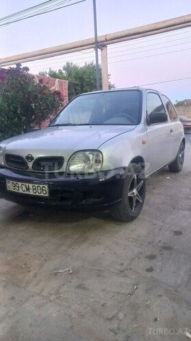 Nissan Micra-5