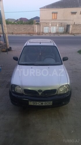 Nissan Micra-1
