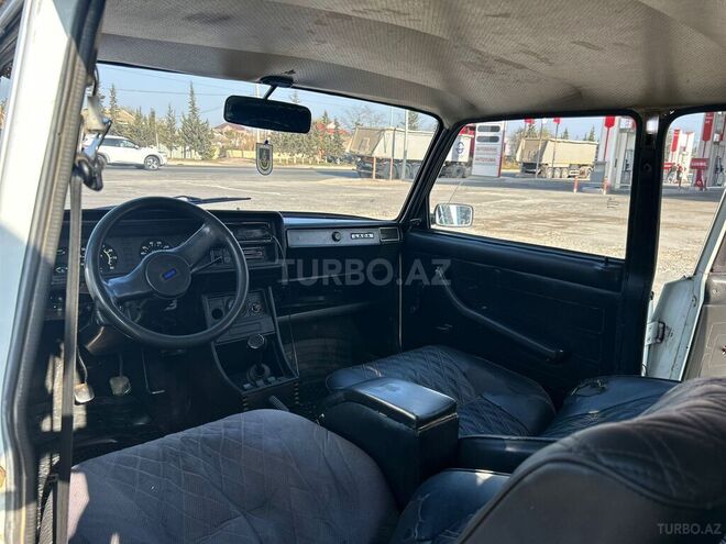 LADA (VAZ) 2107-5