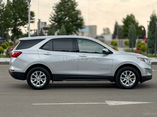 Chevrolet Equinox-7