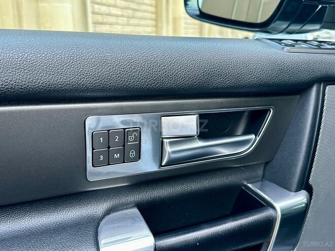 Land Rover Discovery-18