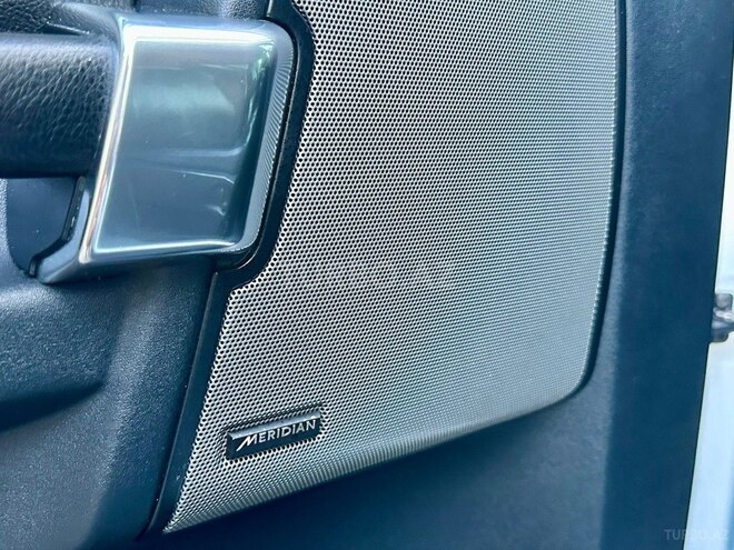Land Rover Discovery-15