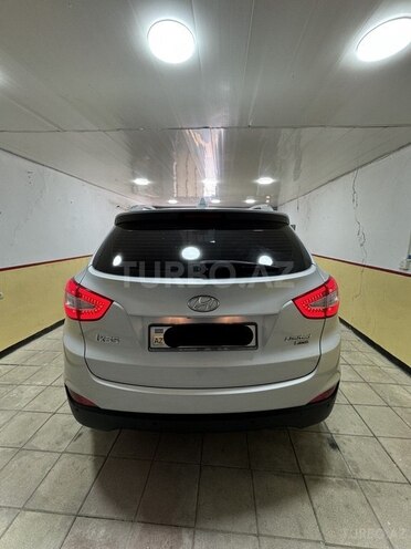 Hyundai ix35-2
