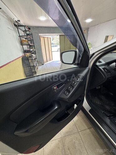 Hyundai ix35-8