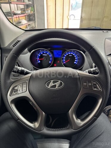 Hyundai ix35-11