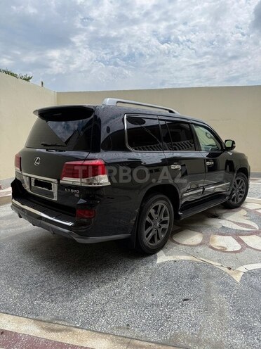 Lexus LX 570-10