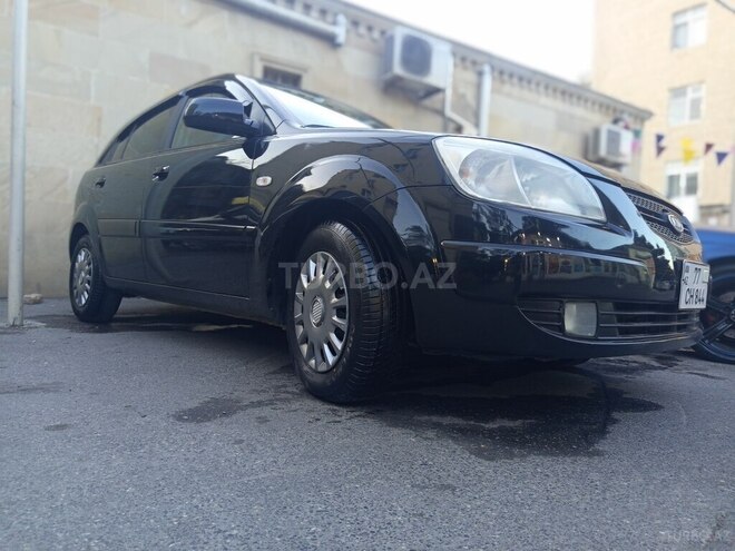 Kia Rio-4