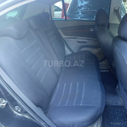 Kia Rio-14