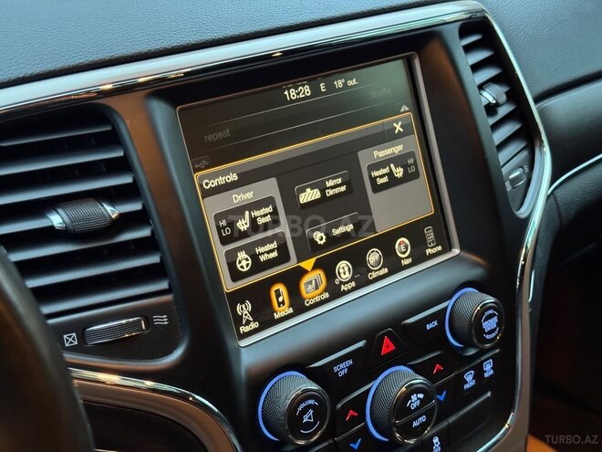 Jeep Grand Cherokee-14