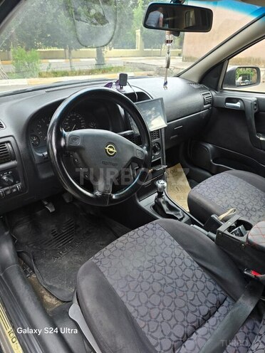Opel Astra-5