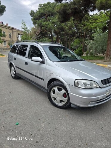 Opel Astra-3
