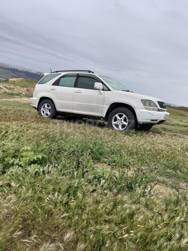 Toyota Harrier-2