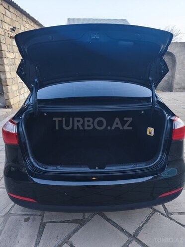 Kia Cerato-3