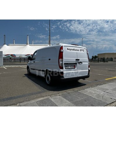 Mercedes Vito 111-8