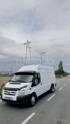 Ford Transit-3