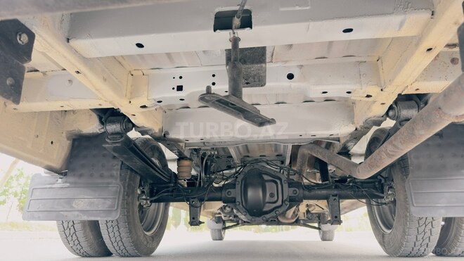 Ford Transit-21