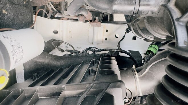 Ford Transit-20