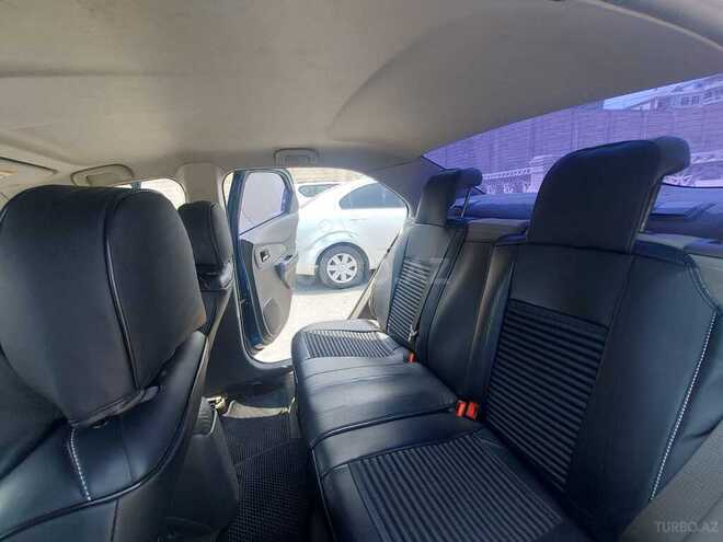 Chevrolet Cobalt-8