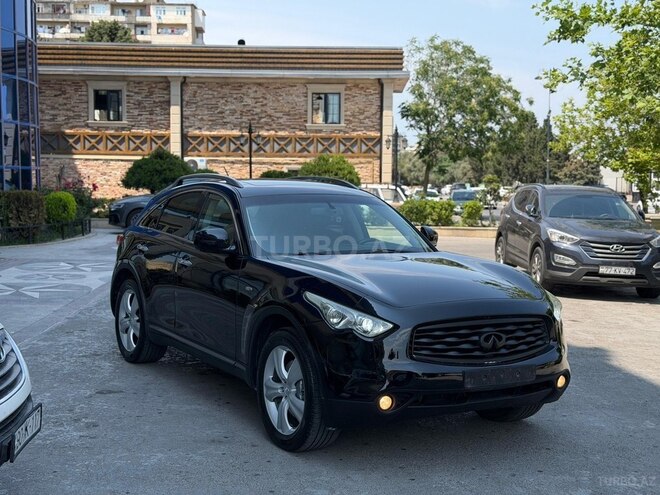 Infiniti FX35-6