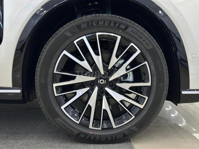Changan Qiyuan Q07-38