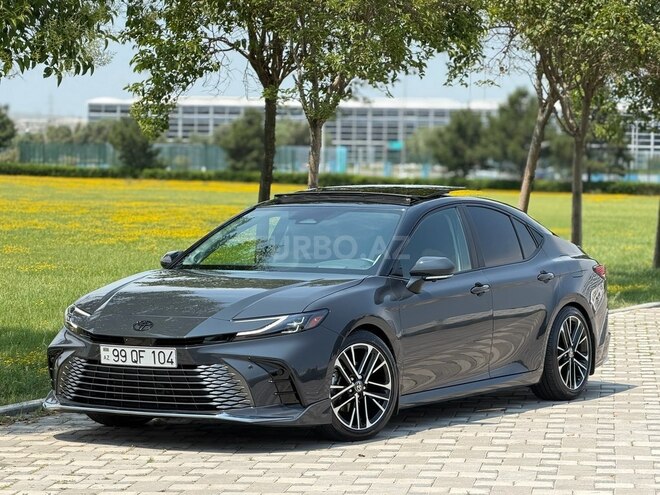 Toyota Camry-4
