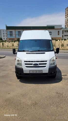 Ford Transit-2