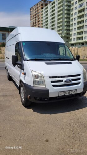 Ford Transit-1