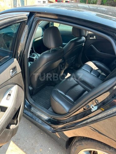Kia Optima-10