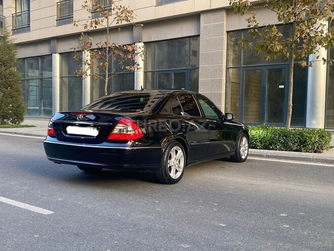 Mercedes E 220-6