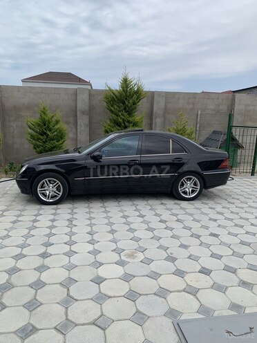 Mercedes C 320-5